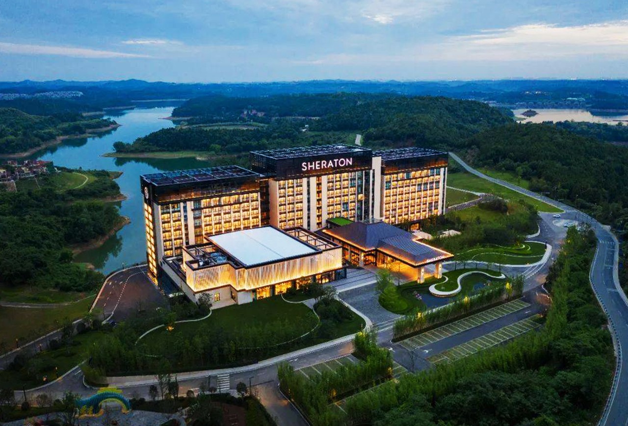 New materials Help Sheraton's Global Renewal Plan